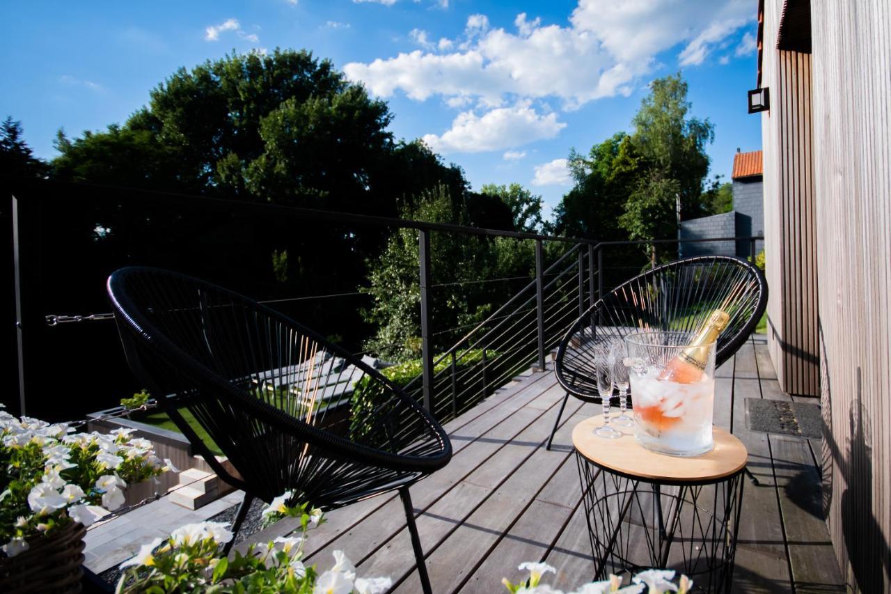 Au Calme De Hosdent Bed & Breakfast Braives Exterior photo
